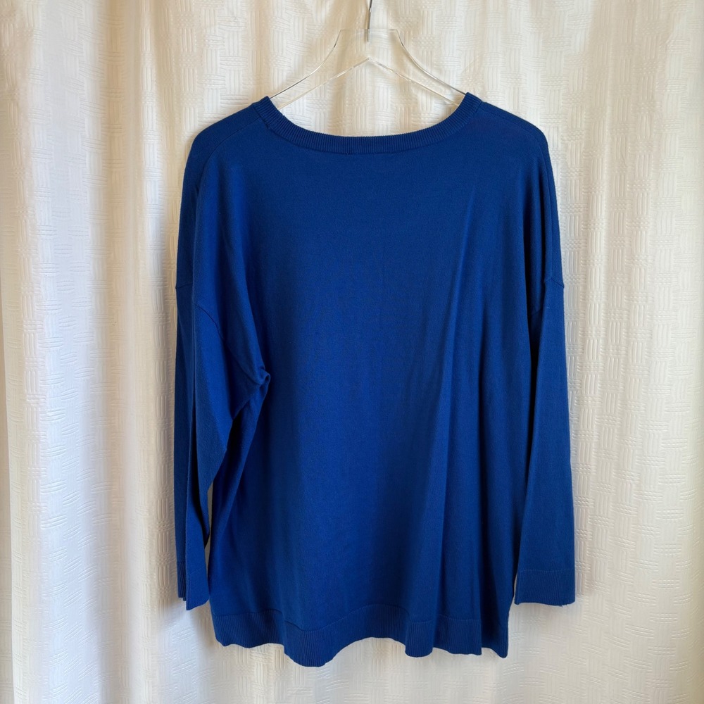 For The Republic Woman Blue French Bulldog Bow Tie Sweater Plus Size 2X NWT - Picture 2 of 5
